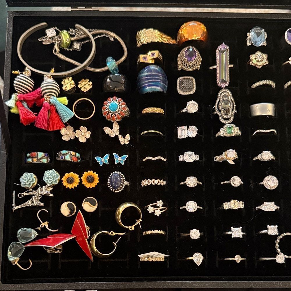 [AD] STOP BY FOR FINE JEWELRY, SEMI-PRECIOUS & COSTUME RINGs, PINS & EARRINGS!